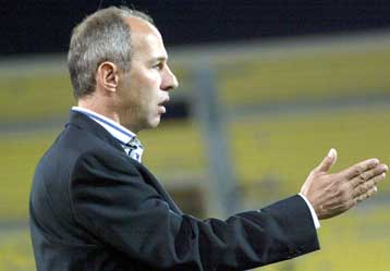 Παθιασμένο για τη νίκη θέλει ο Μάουρερ τον ΟΦΗ κόντρα στον Αστέρα Τρίπολης