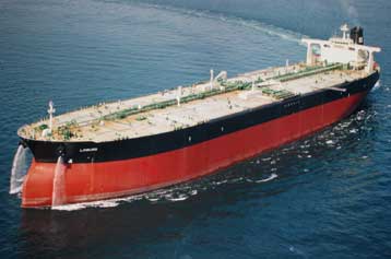 Οι εκπομπές CΟ2 από τη ναυσιπλοΐα διπλάσιες από των αεροπλάνων