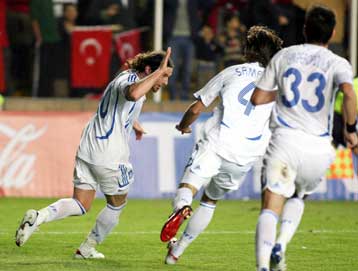 Στις 2 Δεκεμβρίου θα γνωρίζει τους αντιπάλους του ο Ρεχάγκελ