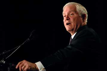 «Αδειάζει» την Blackwater και τις εταιρείες ασφάλειας ο αμερικανός υπουργός Αμυνας