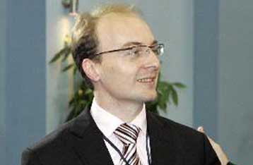 «Βάλτε βέτο, δεν αλλάζουμε όνομα» διαμηνύει στην Αθήνα ο ΥΠΕΞ της ΠΓΔΜ