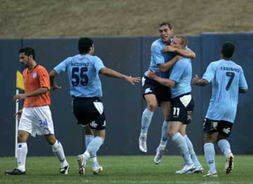 Ο Ιωνικός με ισοπαλία 1-1 χάλασε τα… εγκαινία του Εθνικού στο Ελληνικό