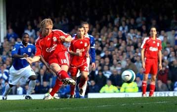 «Κόκκινο» το ντέρμπι του Μέρσεϊσαϊντ, νίκες για Αρσεναλ, Σίτι και Τσέλσι