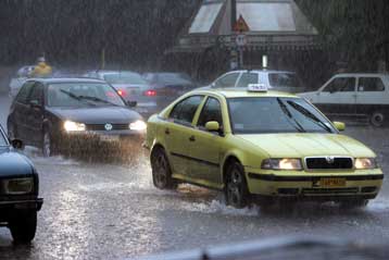 Προβλήματα από τις έντονες βροχοπτώσεις