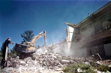 Εισαγγελική εγκύκλιος για άμεση κατεδάφιση αυθαιρέτων