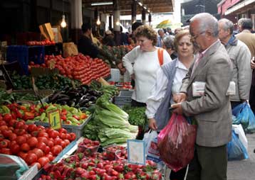 Την αντίθεση τους στην αύξηση του ΦΠΑ εκφράζουν 11 καταναλωτικές οργανώσεις