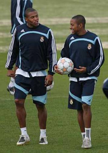 Προσοχή στον… γουρλή Ολυμπιακό, συμφωνούν Σούστερ και Γκούτι