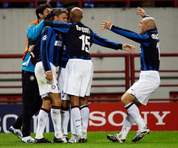 Επεισοδιακό 0-0 μεταξύ PSV και «Φενέρ», έπιασε τα 100 ο Φίγκο με νικητήριο γκολ