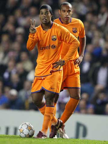 Υπερασπίστηκε τους παίκτες του ο Ράικαρντ για το 0-0 στη Σκωτία