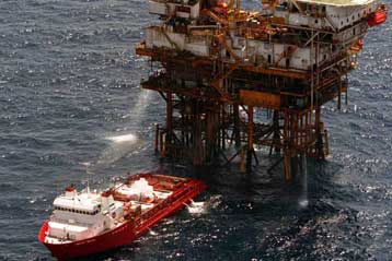 Δυστύχημα με τουλάχιστον 18 νεκρούς σε εξέδρα άντλησης πετρελαίου στο Μεξικό