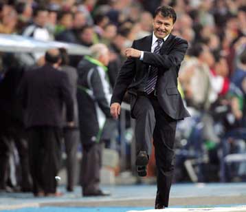 Νιώσαμε υπερήφανοι και εμείς και ο κόσμος, λέει ο Λεμονής