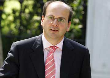 Συνάντηση Αλογοσκούφη – Χατζηδάκη για την εφαρμογή του νόμου περί ΔΕΚΟ