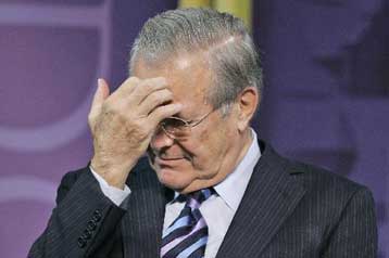 Νέα αγωγή κατά Ράμσφελντ για βασανιστήρια κρατουμένων σε Ιράκ και Γκουαντάναμο