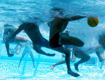 Νίκη στην πρεμιέρα του LEN Trophy για τη Βουλιαγμένη