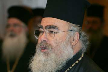 Οξεία επίθεση του μητροπολίτη Ζακύνθου κατά του περιβάλλοντος του Αρχιεπισκόπου