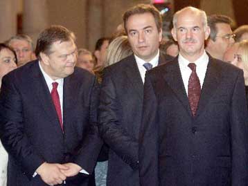 Κλιμακώνεται η εσωκομματική αντιπαράθεση στο ΠΑΣΟΚ