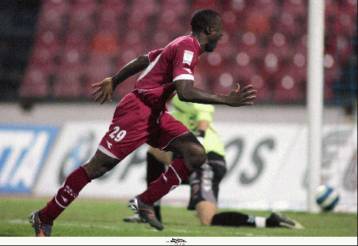 Αγγλία έγινε η Νέα Σμύρνη και ο Πανιώνιος 3-1 τη Λάρισα με ανατροπή