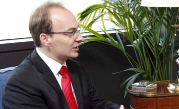 «Στρατηγική των παράλογων ηττημένων το βέτο» δηλώνει ο ΥΠΕΞ της ΠΓΔΜ