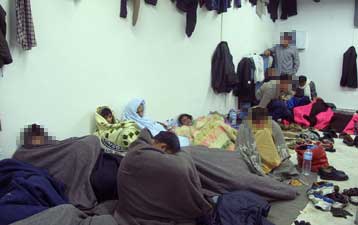 Έκθεση-σοκ για βασανισμούς μεταναστών στην Ελλάδα