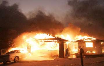 Ανήλικος ομολόγησε ότι προκάλεσε μία από τις πυρκαγιές στη νότια Καλιφόρνια