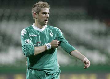 Συγκινητική επιστροφή του Κλάσνιτς μετά τη διπλή μεταμόσχευση νεφρού