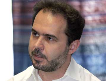 Οι εργαζόμενοι της ΔΕΗ ζητούν να μην «σπάσει» η επιχείρηση σε έξι θυγατρικές