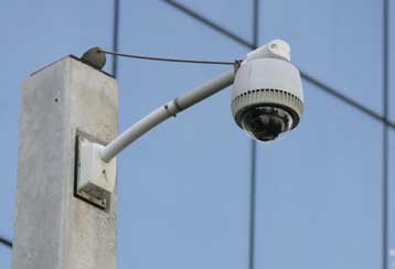 Η Αρχή Προσωπικών Δεδομένων δεν αναγνωρίζει στον Γ.Σανιδά αρμοδιότητα για τις κάμερες