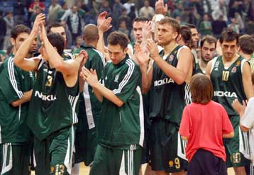 Την αγωνιστική βελτίωσή τους ελπίζουν ότι θα αποδείξουν οι «πράσινοι» στο ντέρμπι