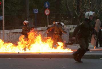 Κρίσιμο τεστ για την ΕΛ.ΑΣ. ο φετινός εορτασμός της επετείου του Πολυτεχνείου