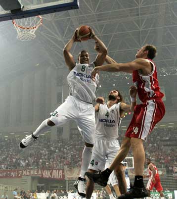 Μητέρα των… μαχών και αναμέτρηση «κιτρινόμαυρων»