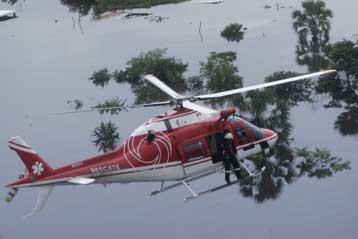 Σε κρίσιμη κατάσταση από τις πλημμύρες η πολιτεία Ταμπάσκο στο Μεξικό