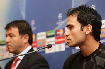 Και η ισοπαλία καλό αποτέλεσμα, υποστηρίζουν στον Ολυμπιακό για το ματς με τη Ρεάλ