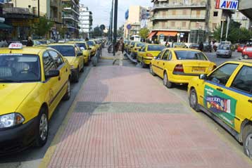 Να μπορούν να εργάζονται οι ταξιτζήδες έως τα 67 χρόνια προτείνει ο Κ.Χατζηδάκης