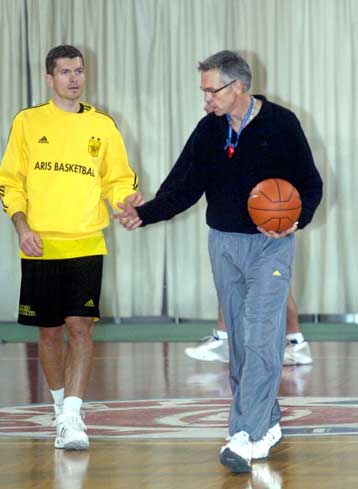 Πρώτος αγώνας στην ευρωλίγκα που ο Αρης θεωρείται φαβορί τονίζει ο Γκ.Χέρμπερτ