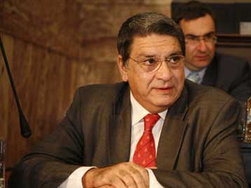 To Ασφαλιστικό δεν λύνεται με αύξηση επιχορηγήσεων, υποστηρίζει ο Β.Μαγγίνας