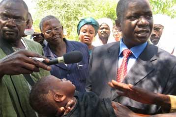 Επιμένει το Τσαντ να δικάσει τους έξι Γάλλους παρά την πίεση του Σαρκοζί