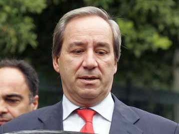 Εκτίναξη κατά 54,2% του ελλείμματος του προϋπολογισμού στο εννεάμηνο