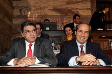 Πρόβλημα δομής και όχι επιχορηγήσεων το Ασφαλιστικό, λέει η κυβέρνηση