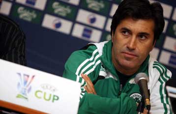 Ο Πεσέιρο προσπαθεί να διαγράψει την ΑΕΚ από το μυαλό των παικτών του ελέω Κοπεγχάγης