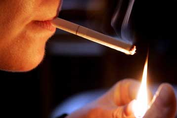 Συγκρατημένη αισιοδοξία για το πρώτο εμβόλιο κατά του καπνίσματος