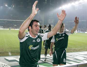 Στην πόρτα των «32» ο Παναθηναϊκός, «δακρυσμένη» νίκη του Αρη, ήττα της Λάρισας