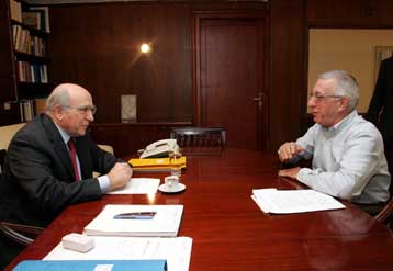 Διαβεβαιώσεις Κακλαμάνη ότι η κατασκευή του γηπέδου στον Βοτανικό θα επιταχυνθεί