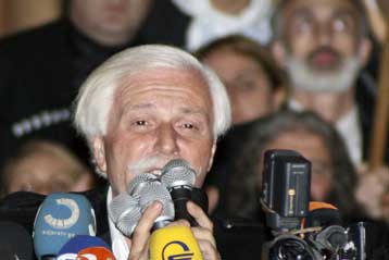 Μεγιστάνας λέει ότι θα διεκδικήσει το προεδρικό χρίσμα στη Γεωργία τον Ιανουάριο