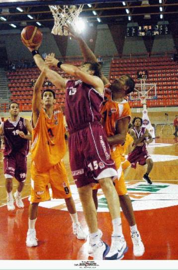 Η ΑΕΛ άντεξε στην αντεπίθεση της Ολυμπιάδας και… 70-60