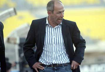 Σε αναζήτηση προπονητή ο ΟΦΗ μετά τη λύση της συνεργασίας με τον Μάουρερ