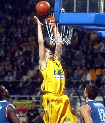 Παθιασμένη ομάδα που τρέχει πολύ η Λιέτουβος σύμφωνα με τον Μότολα