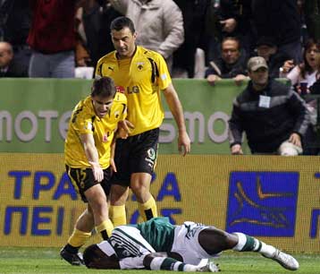 Την κλήση του ΝΝτόι ζητά η ΑΕΚ για διακωμώδηση του αθλήματος