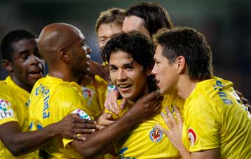 Αγκαλιά με την πρόκριση στους «16» η Βιγιαρεάλ, η Ποντεβένtρα την έκπληξη