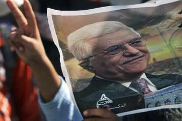 Ανατροπή της Χαμάς στη Γάζα ζητά για πρώτη φορά ανοιχτά ο Αμπάς