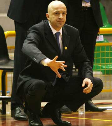 Ξαφνικό τέλος στη συνεργασία του Αμαρουσίου με τον Ντάρκο Ρούσο